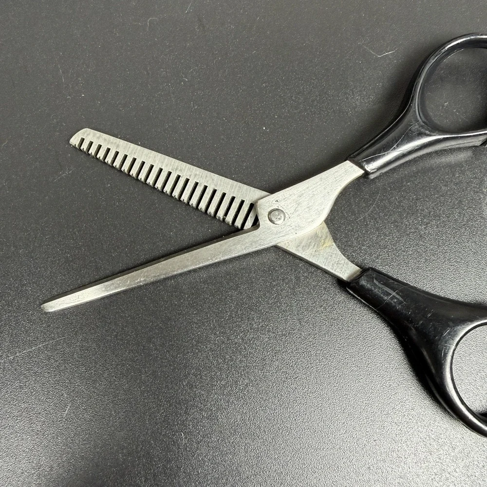 Lot Of 2‎ Vintage Thinning Shears Scissors Made in Italy And Japan Hofritz